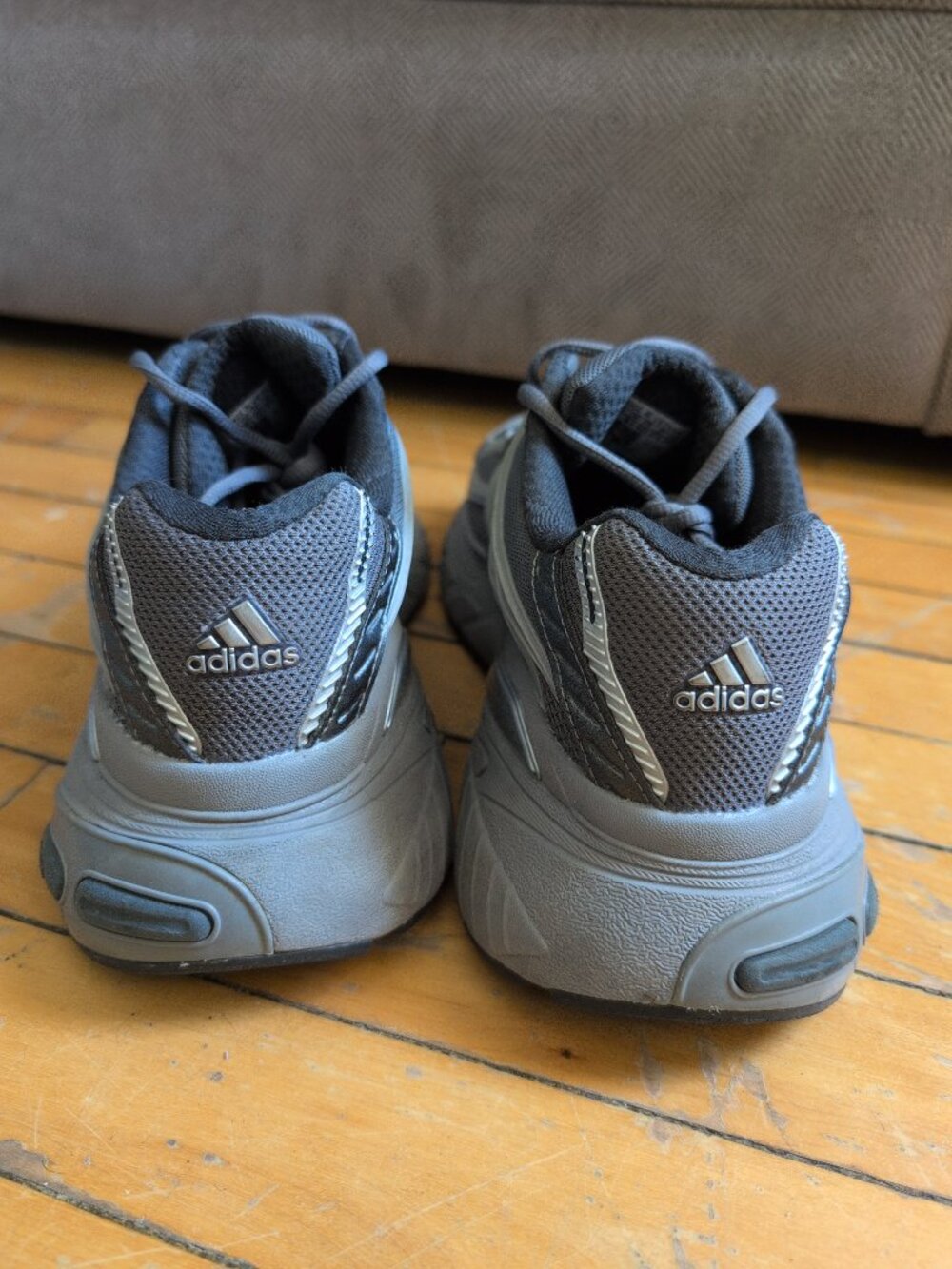 ADISTAR XLG 2.0 SHOES - Barely used sneakers - Picture 3 of 4